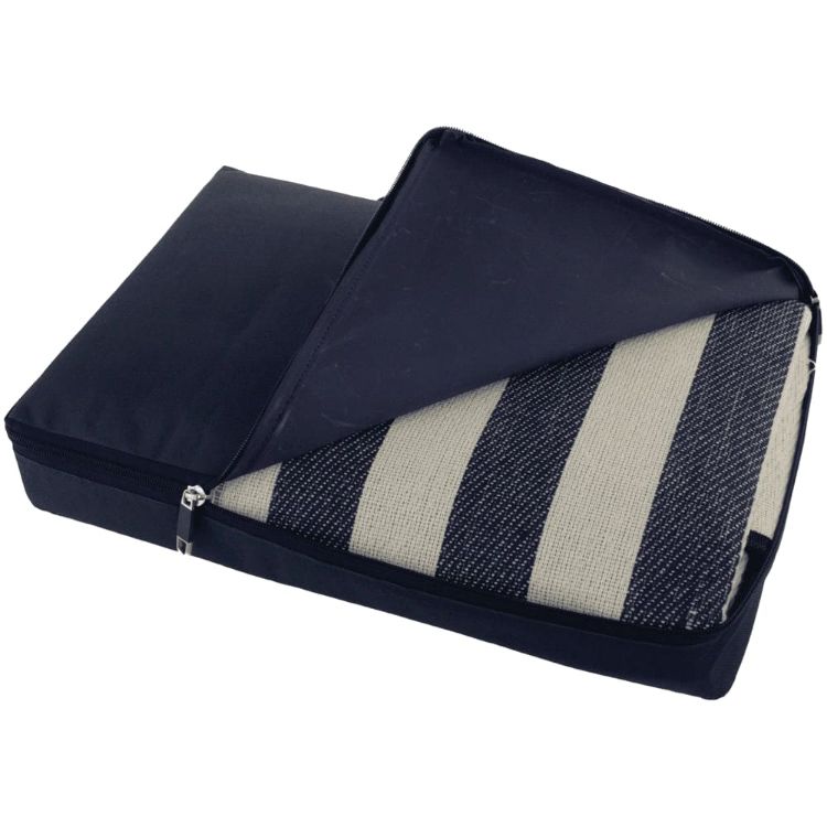 Picture of Día De Campo Rug w/ Waterproof Backing