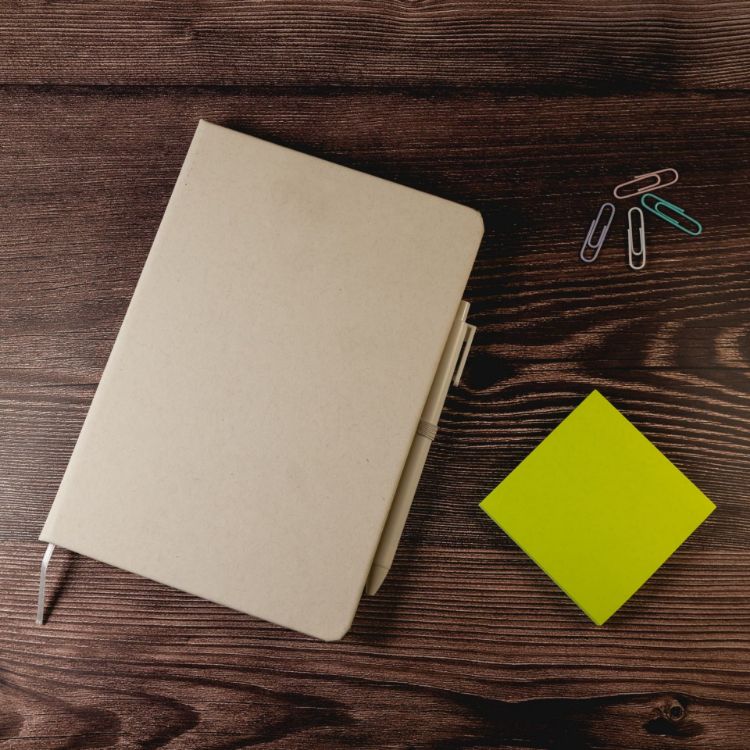 Picture of Venture Snowy A5 Notebook
