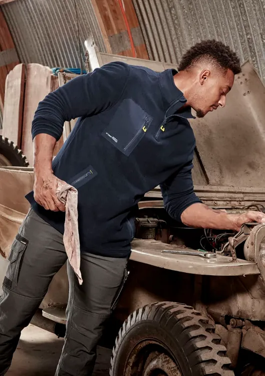 Picture of Unisex Streetworx Lightweight 1/4 Zip Polar Fleece